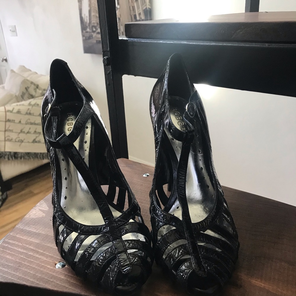 💸💰BCBGirls Fanstasia Black Patent Leather